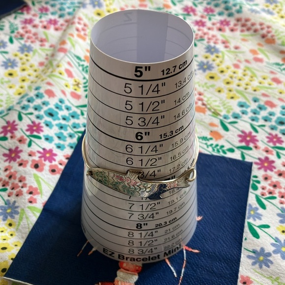 Cape Cod Phoebe fish bracelet - Picture 5 of 8